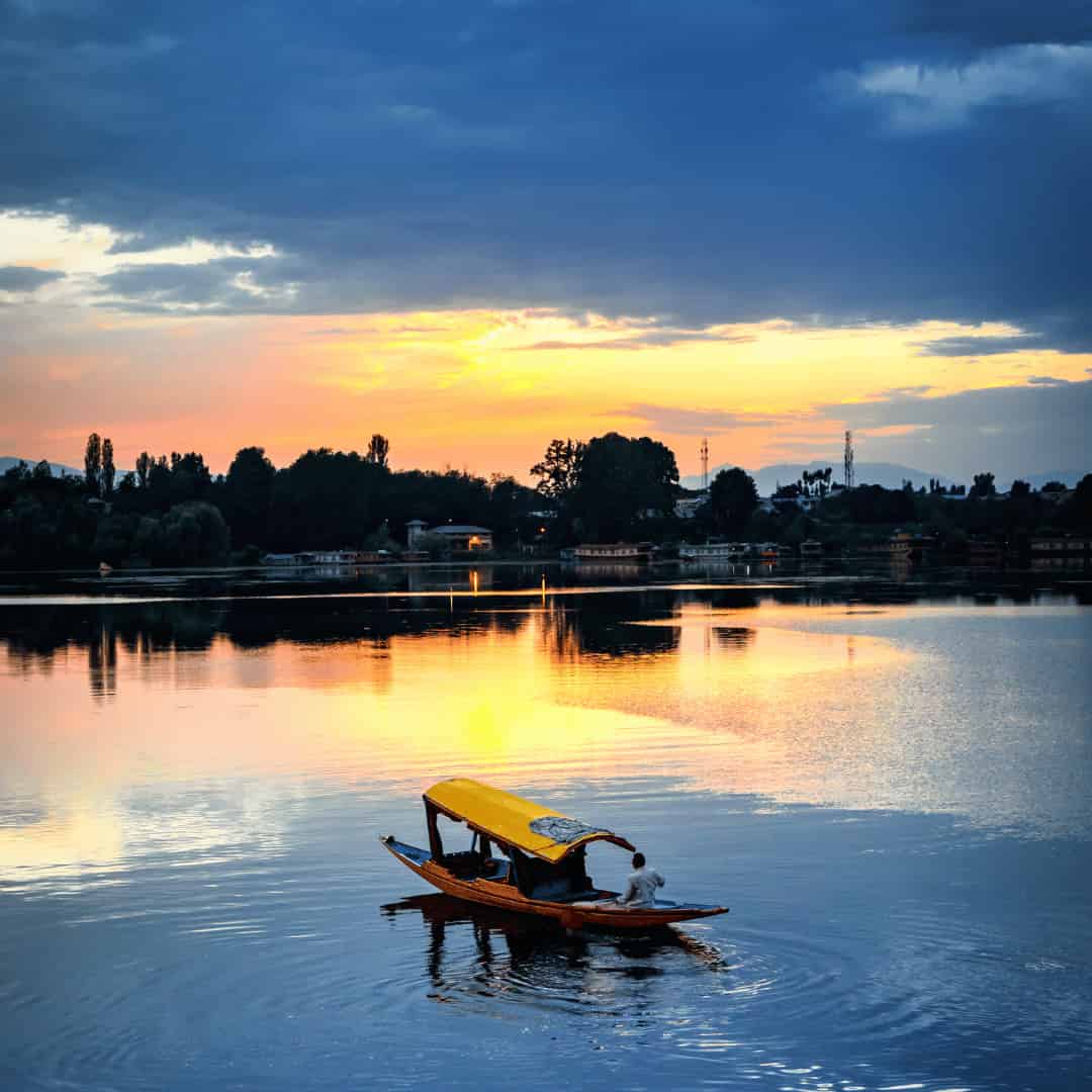 kashmir tour packages private tour dal lake srinagar tour advisor india